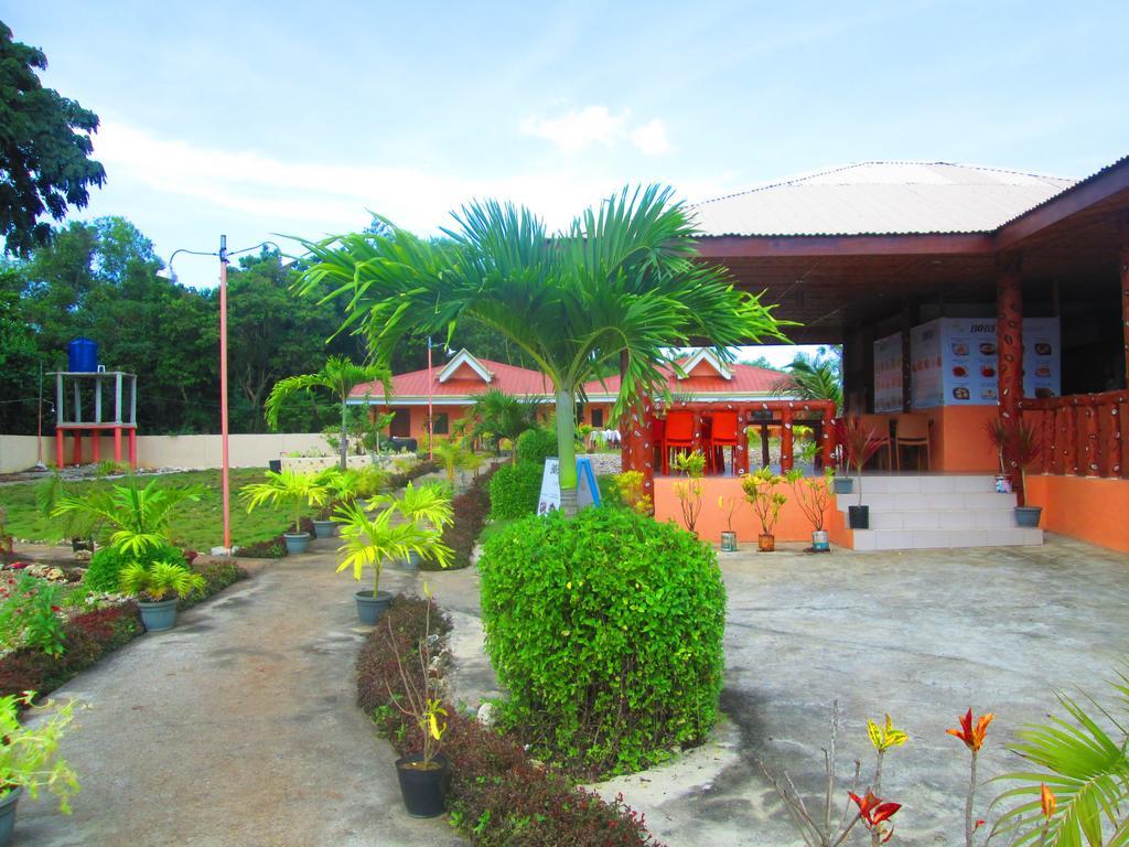 Golden Sam Resort Panglao Exterior foto